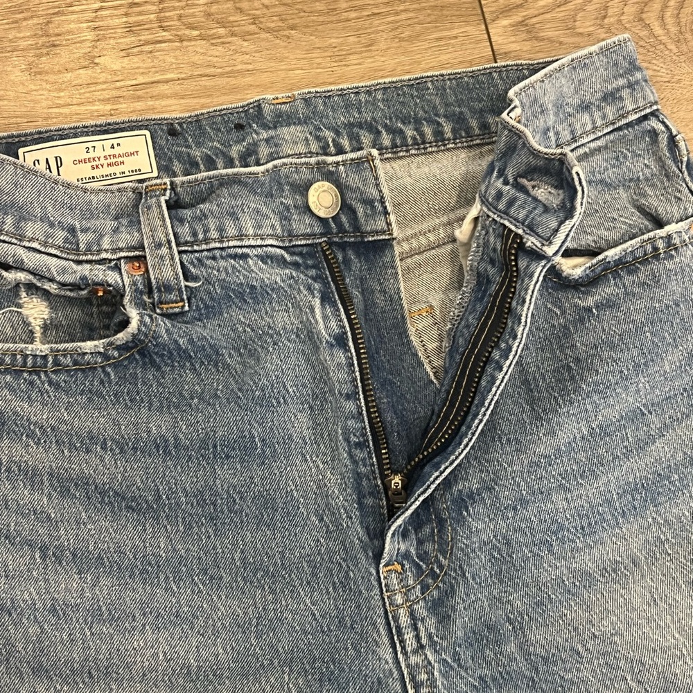 Gap Cheeky Straight Sky High Jeans - Picture 8 of 12